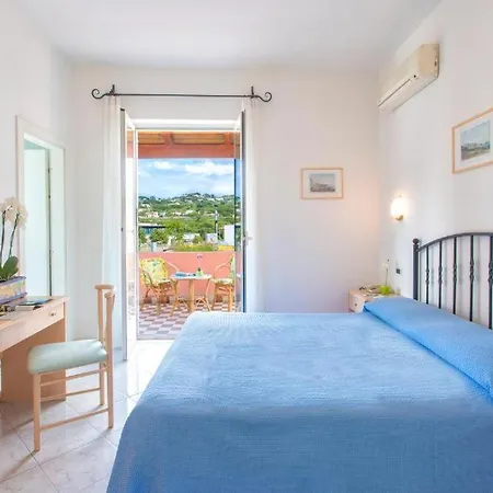 Eden Park Ischia ホテル